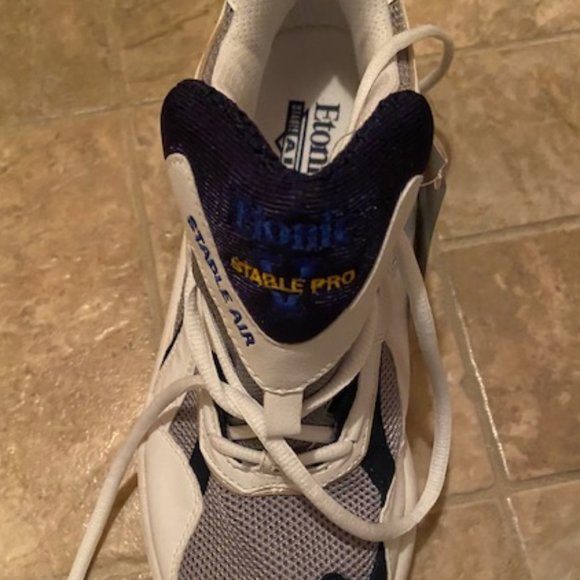 Etonic Stable Pro V Stable Air Runners Size 8 EE NWT - Picture 4 of 9